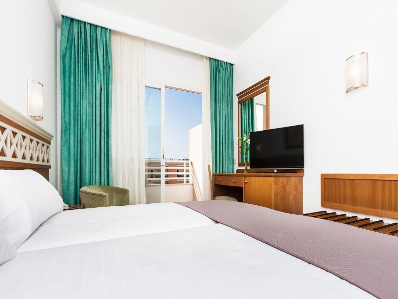 Globales Santa Ponsa Park Hotel Екстериор снимка