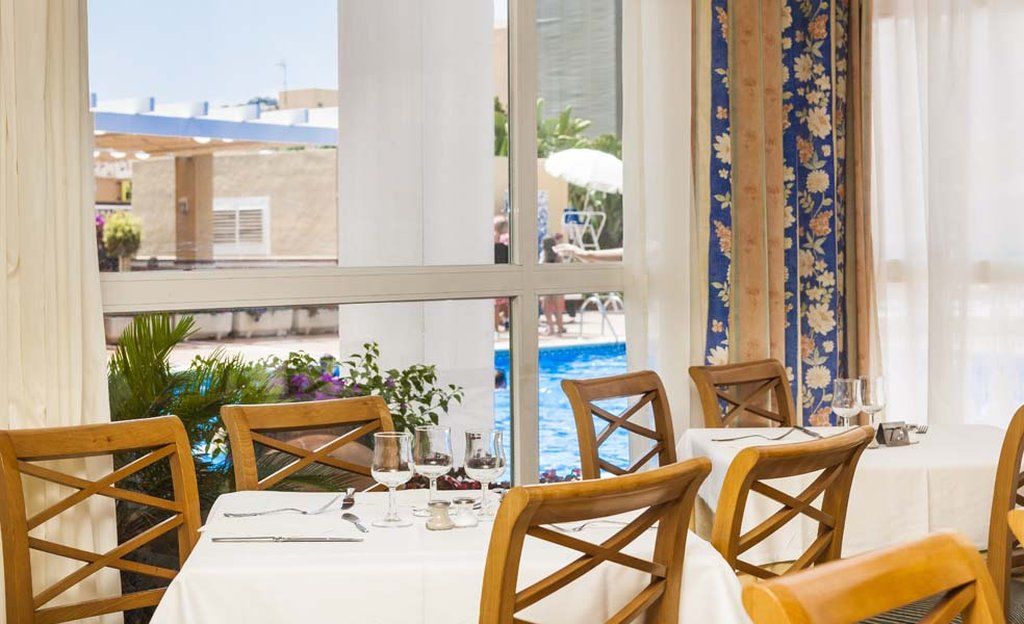 Globales Santa Ponsa Park Hotel Екстериор снимка